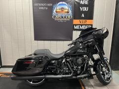 2026 Harley-Davidson® Street Glide® Vivid Black Black Trim