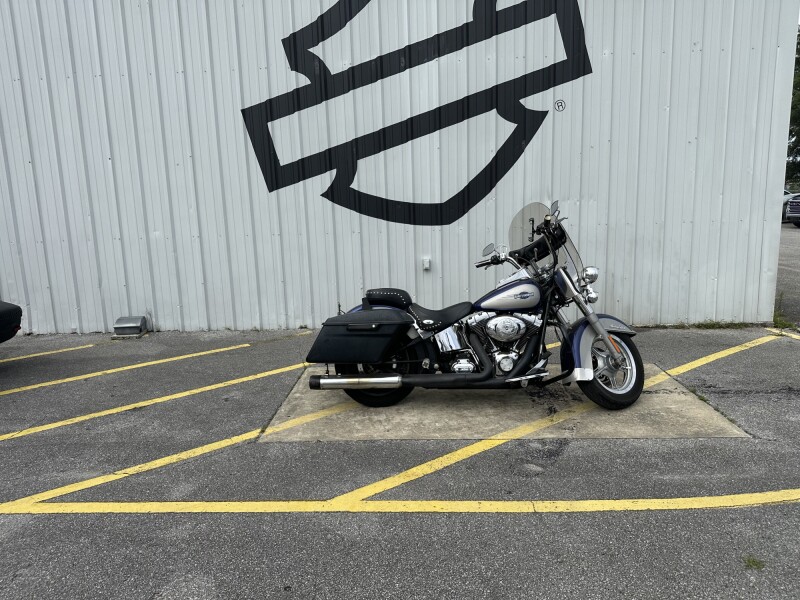 2007 Harley-Davidson® Heritage Softail® Classic Deep Cobalt Pearl & Pewter Pearl