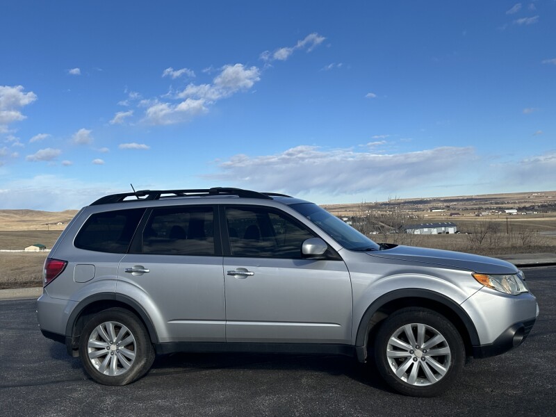 2011 Subaru Forester Premium 
