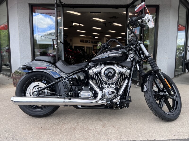 2026 Harley-Davidson FXBB Softail Street Bob in Viivd Black