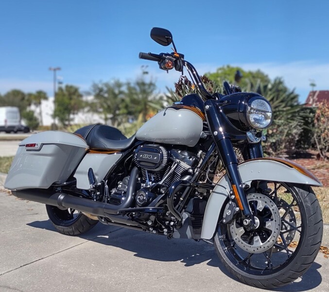 FLHRXS 2025 Road King™ Special