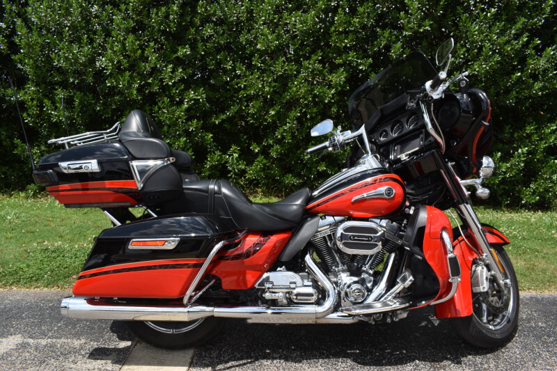 FLHTKSE 2016 CVO™ Limited