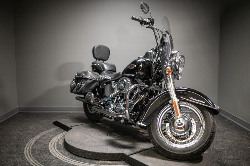 2014 Heritage Softail® Classic (FLSTC)