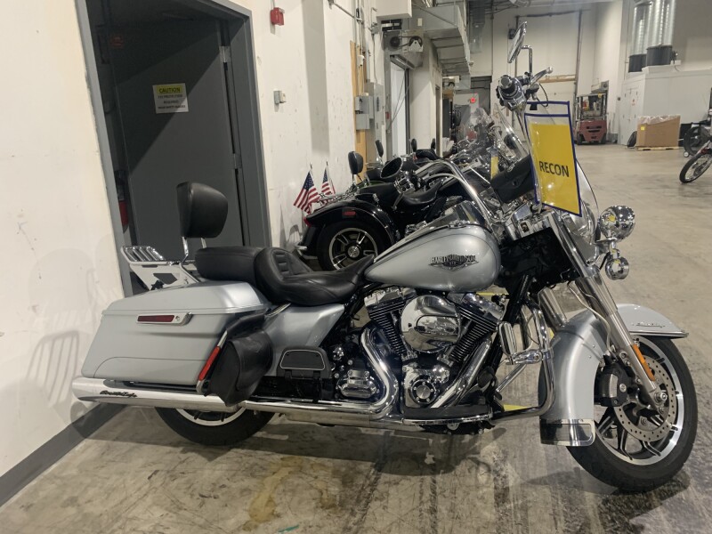 2014 Harley-Davidson Road King FLHR