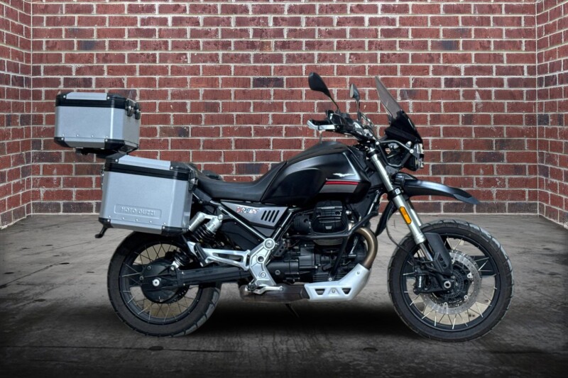 GU9032274USM00 2021 V85 TT Adventure E5