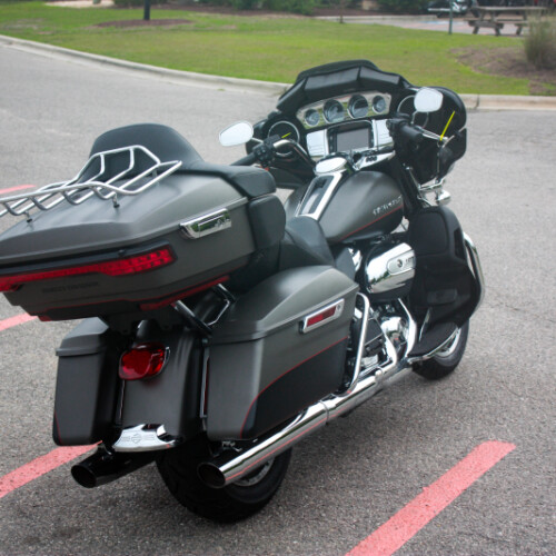 2018 Harley-Davidson® FLHTK Ultra Limited thumb 1
