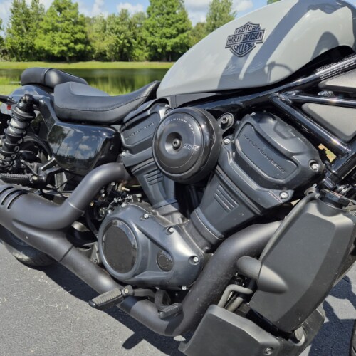 RH975 2025 Nightster™ thumb 3