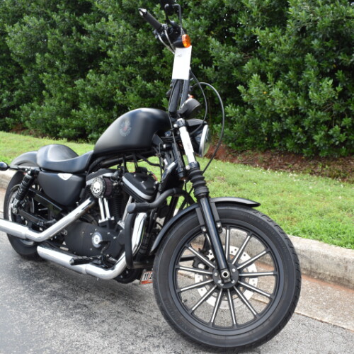 XL 883N 2013 Iron 883™ thumb 3