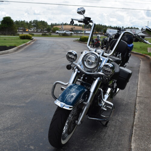 2021 Harley-Davidson® Heritage Classic 107 thumb 2