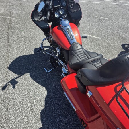 2017 Harley-Davidson® Road Glide® Special thumb 1