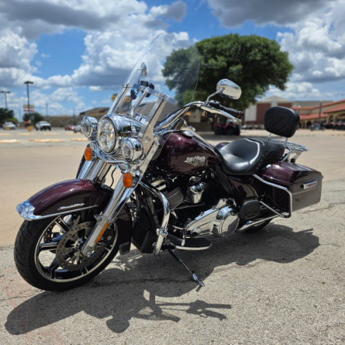 2022 Harley-Davidson® Road King®  thumb 0