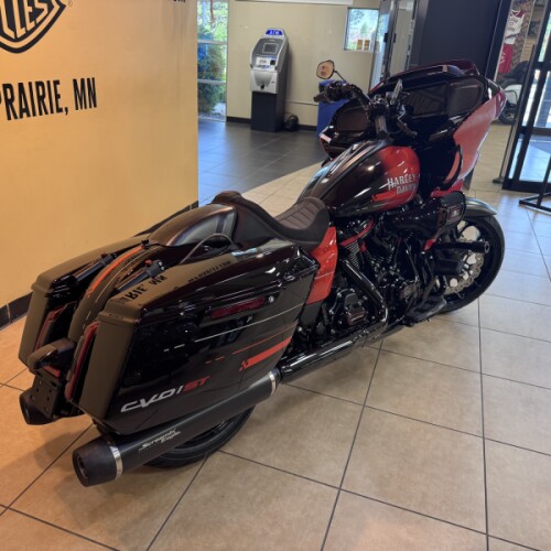 2026 Harley-Davidson® CVO Road Glide ST Citrus Heat Re-Entry thumb 0