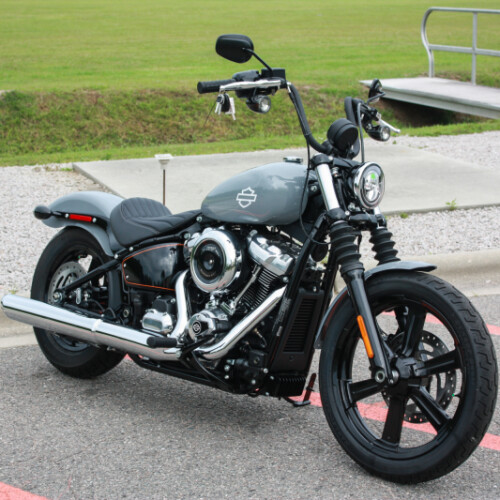2026 Harley-Davidson® Street Bob® FXBB thumb 3