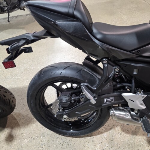 EX650RTFNL 2026 Ninja® 650 thumb 1