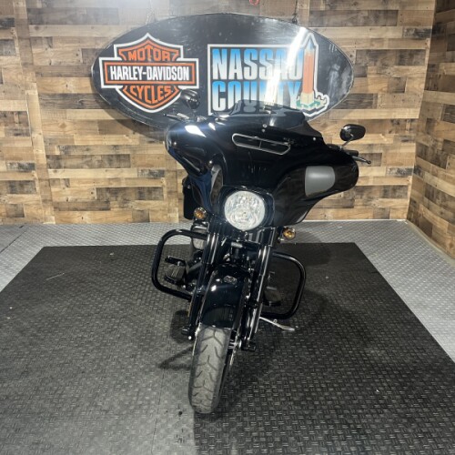 2018 Harley-Davidson® Street Glide® Special thumb 3