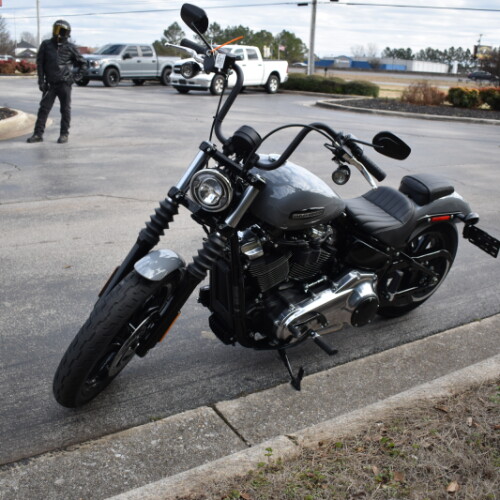 2026 Harley-Davidson® Street Bob® | New Cruiser Motorcycle thumb 1