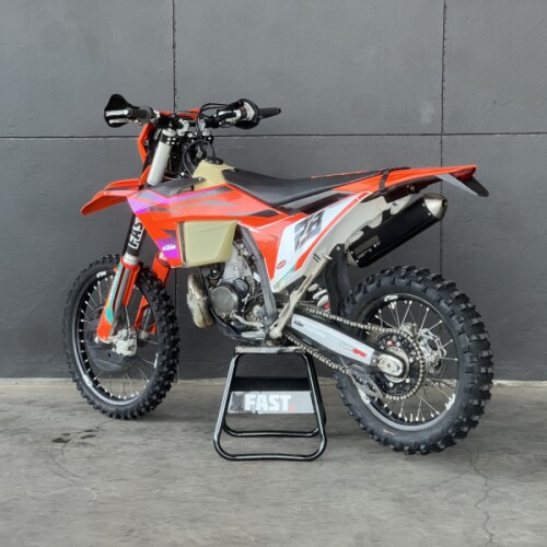 2024 KTM 300 XC-W ORANGE thumb 0