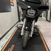 2026 Harley-Davidson® Street Glide® Vivid Black Chrome Trim thumb 2