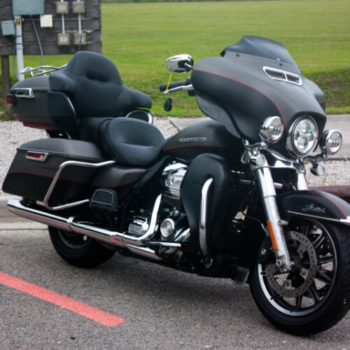 2018 Harley-Davidson® FLHTK Ultra Limited thumb 3