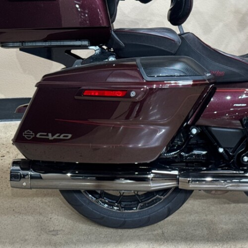 FLTRXSE 2024 CVO™ Road Glide® thumb 1