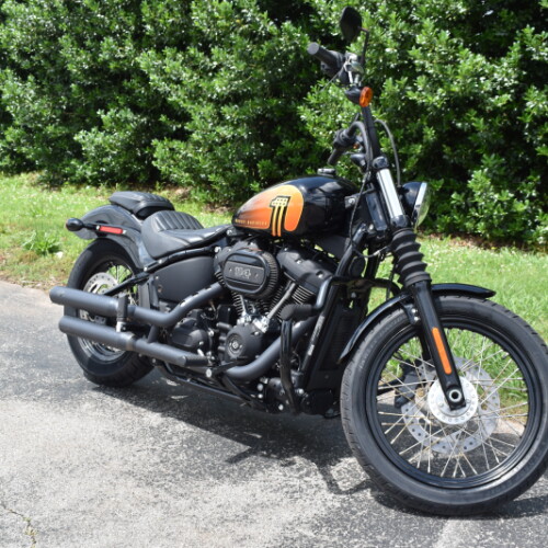 2021 Harley-Davidson® Street Bob® 114 | Used Harley-Davidson Motorcycle thumb 3