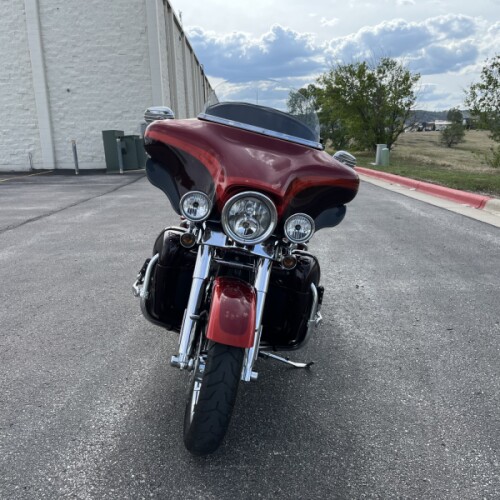 2009 Harley-Davidson Ultra Classic CVO thumb 2