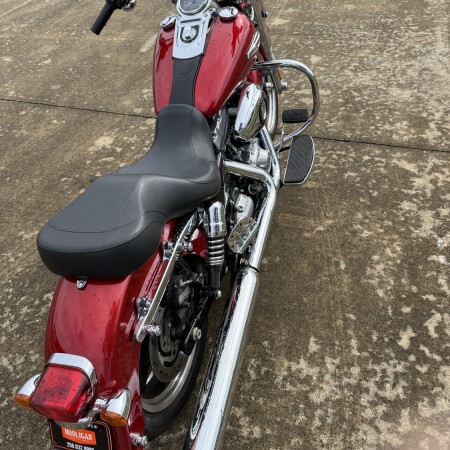 2013 Harley-Davidson® Switchback™ Red thumb 3