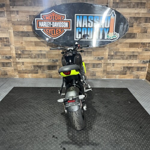 2024 Triumph Trident 660 Jet Black *DEMO*  thumb 1