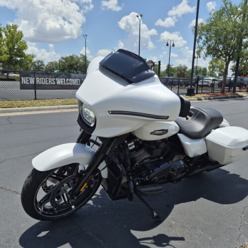 FLHX 2024 Street Glide® thumb 1