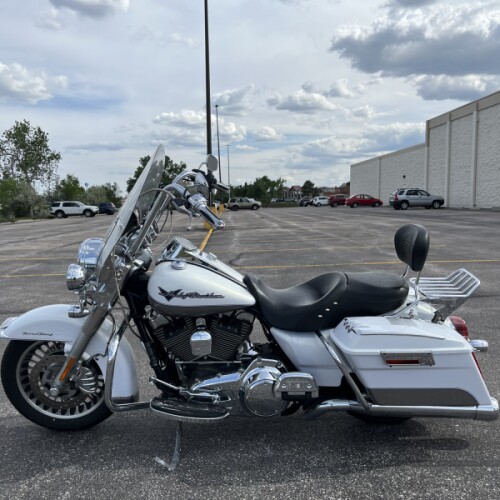 2009 Harley-Davidson Road King thumb 1