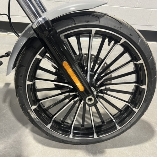 2026 Harley-Davidson® Breakout® Dark Billiard Gray FXBR thumb 2