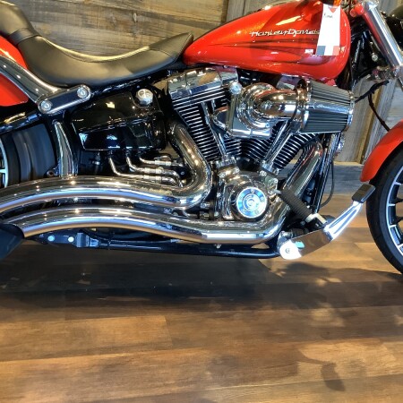 Harley-Davidson® Breakout® 2017 FXSB U590-17 Custom Colour Laguna Orange thumb 0