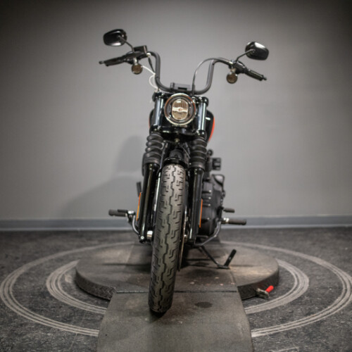 2022 Street Bob® 114 (FXBBS) thumb 3