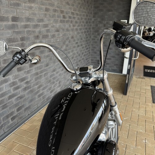 2022 Harley-Davidson® Softail Standard® Vivid Black thumb 0