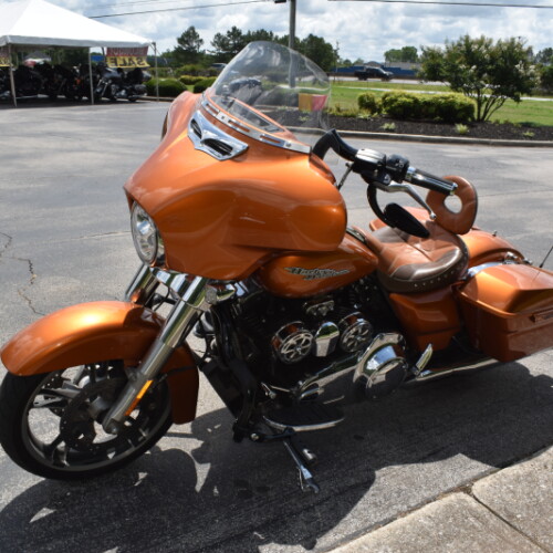 FLHX 2014 Street Glide® thumb 1