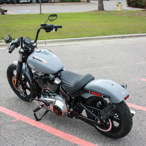 2026 Harley-Davidson® Street Bob® FXBB thumb 1