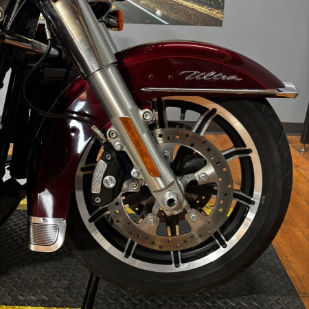 2015 Harley-Davidson® Electra Glide® Ultra Classic® Low MYSTERIOUS RED W/ PINSTRIPE thumb 1