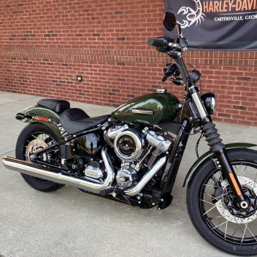 2026 Harley-Davidson® Street Bob® Olive Steel Metallic Chrome Laced Wheels thumb 3