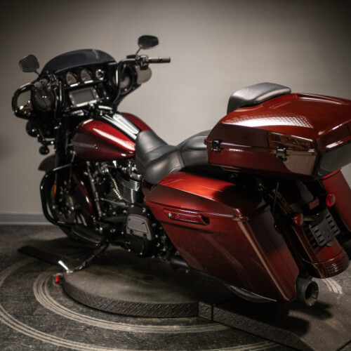 2018 Street Glide® Special (FLHXS) thumb 0