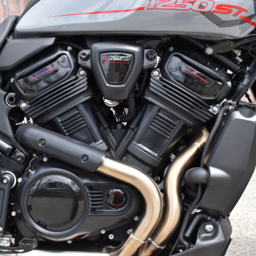 2026 Harley-Davidson® Pan America® 1250 ST RA1250ST thumb 3