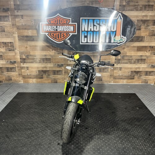 2024 Triumph Trident 660 Jet Black *DEMO*  thumb 3