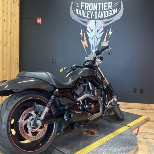  2010 Night Rod® Special thumb 1