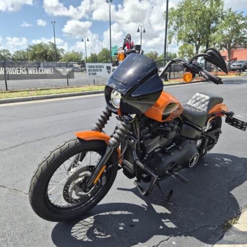 FXBBS 2021 Street Bob® 114 thumb 1
