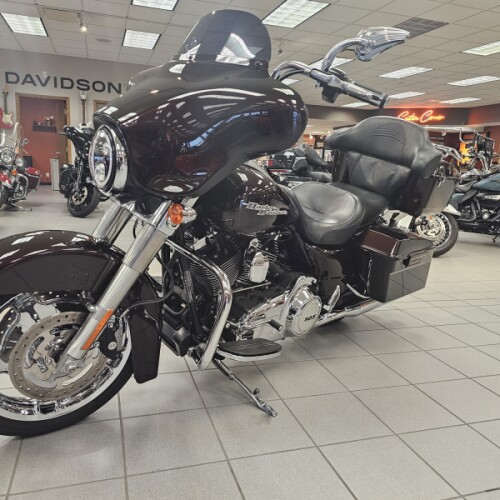FLHX 2011 Street Glide® thumb 1