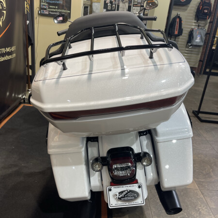 2026 Harley-Davidson® Road Glide Limited White Onyx Pearl - Black Finish thumb 0