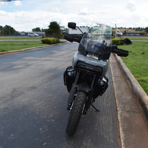 2026 Harley-Davidson® Pan America® 1250 Special thumb 2