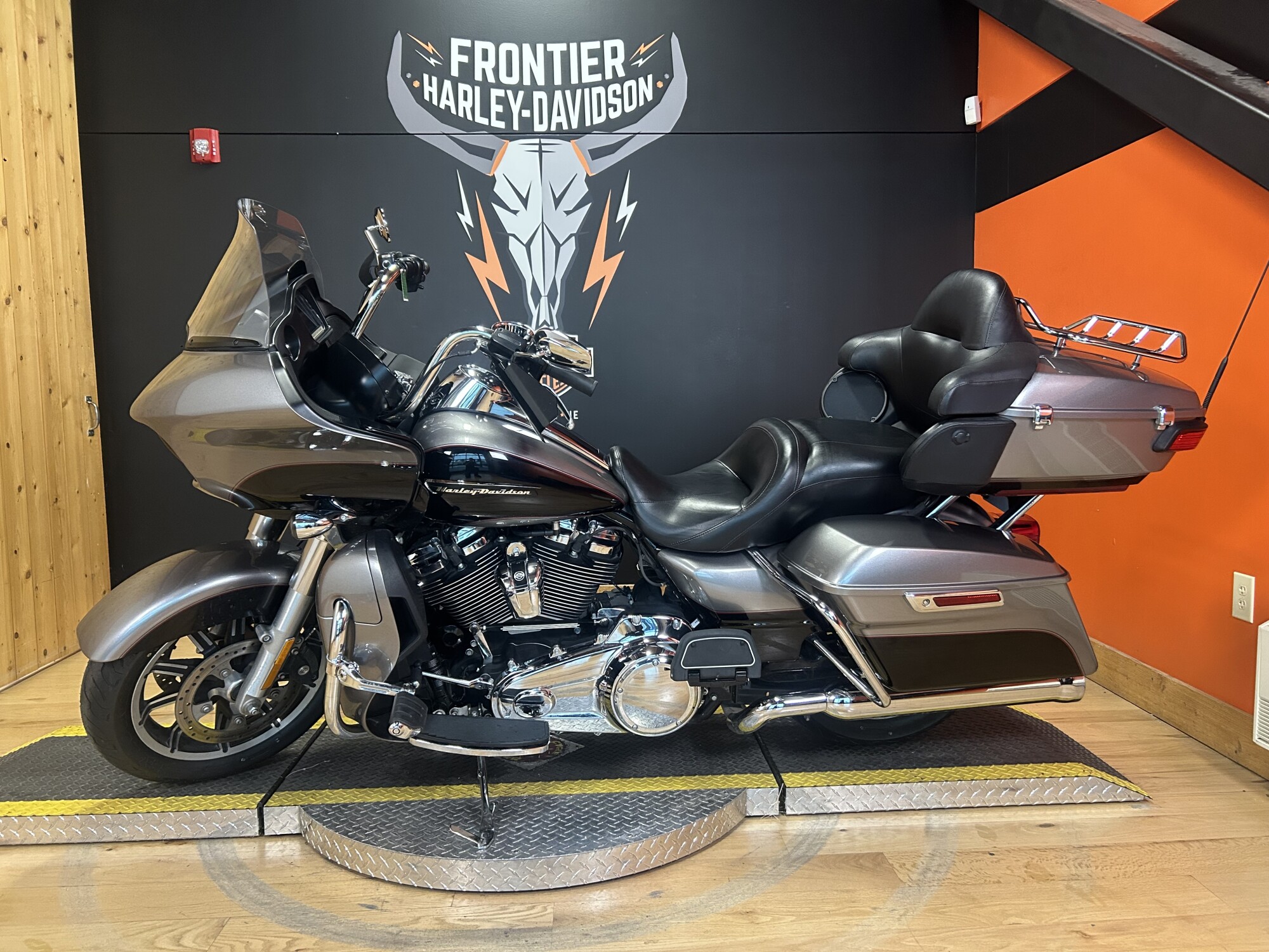 FLTRU 2017 Road Glide® Ultra, photo 7