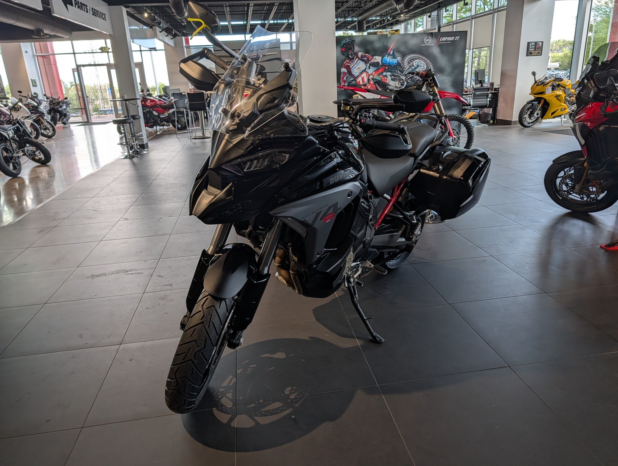 2026 Ducati Multistrada V4 S Thrilling Black, photo 7