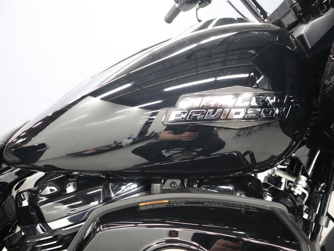 2026 Harley-Davidson® Road Glide™ FLTRX, photo 15