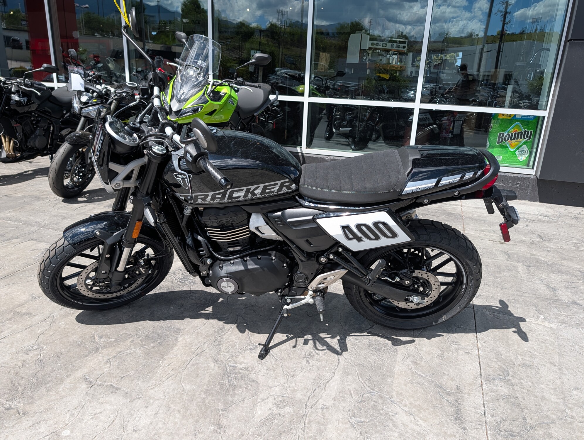 2027 Triumph Street Tracker 400, photo 8